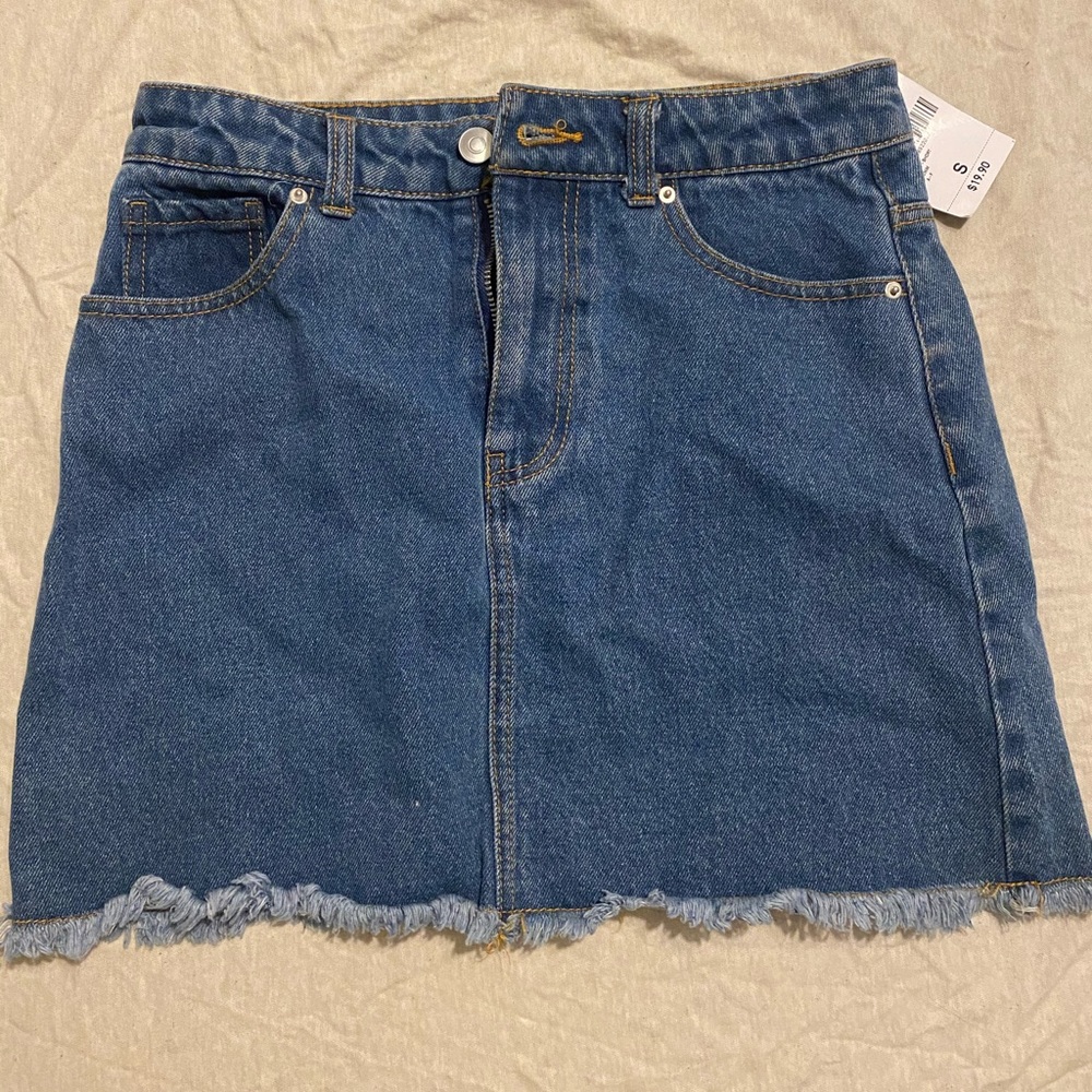 Forever21 denim mini skirt